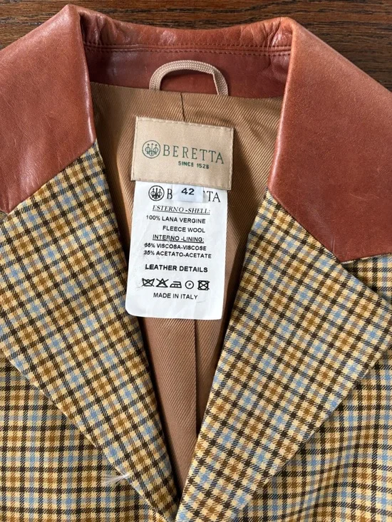 Chic Riding Jacket - Picture 3 of 4